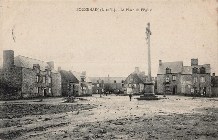bonnemain_place eglise_06.jpg